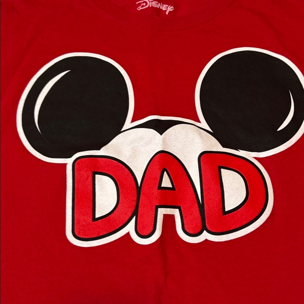 Disney Dad Mickey Mouse Ears Graphic Tee Red Men’s Medium - Picture 3 of 7